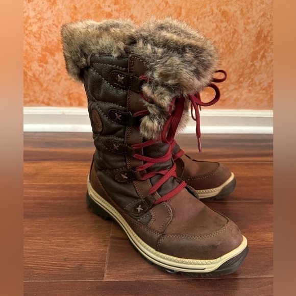 🌿SALE🌿SANTANA CANADA Lace Up Brown Leather Winter Boots Size 40EU 9.5US - Picture 1 of 16